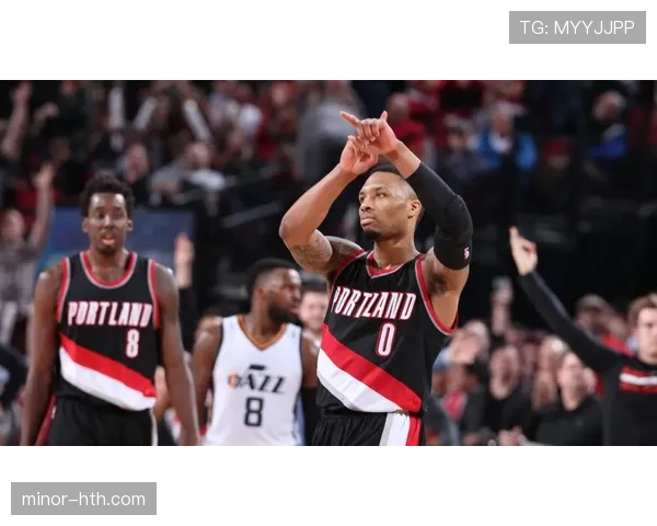 威少以突破单打拉开空间持续得分胜过保罗乔治