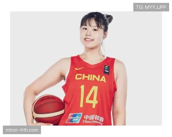 李月汝买个包就像开银行账户，普通人是真的撑不起这生活节奏！